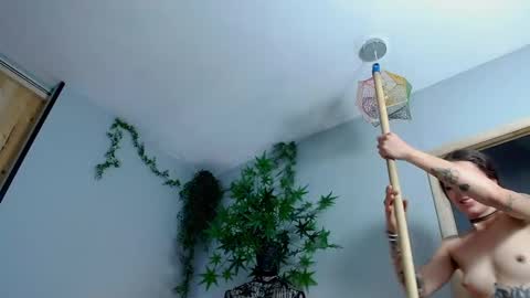 Victoria   online show from 03.07.25