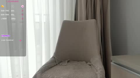 Snapshot of vickystonee chatting on 03.22.26 Victoria online show from 03.22.26