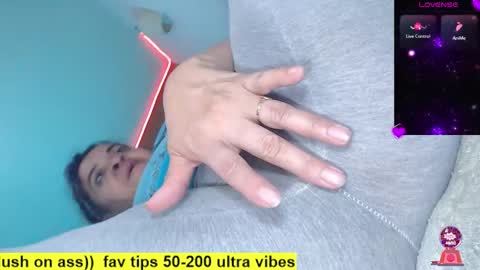 vickytera777 online show from 12.04.25