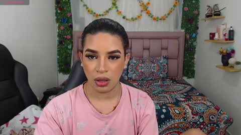 Snapshot of vickyxdany chatting on 12.07.24 vickyxdany online show from 12.07.24