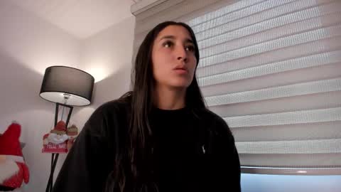 Victoria  online show from 12.18.25