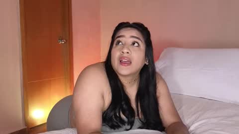 Victoria Serna  online show from 11.27.25