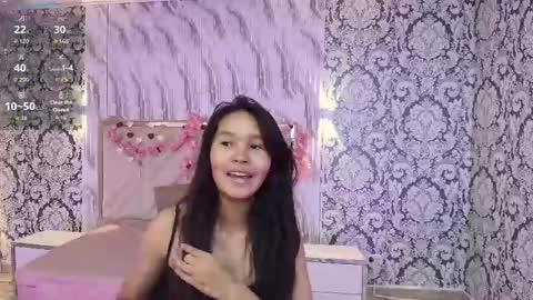 Snapshot of victoria1_tay chatting on 05.26.26 victoria1_tay online show from 05.26.26