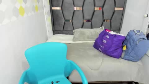  V I C T O R I A   online show from 09.10.25