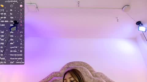 Snapshot of victoria_adams14 chatting on 01.17.25 Victoria for you online show from 01.17.25