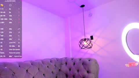 Snapshot of victoria_adams14 chatting on 01.23.25 Victoria for you online show from 01.23.25