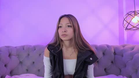 Snapshot of victoria_adams14 chatting on 01.29.25 Victoria for you online show from 01.29.25