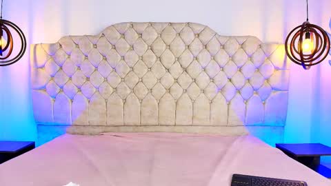 Snapshot of victoria_adams14 chatting on 02.23.25 Victoria for you online show from 02.23.25