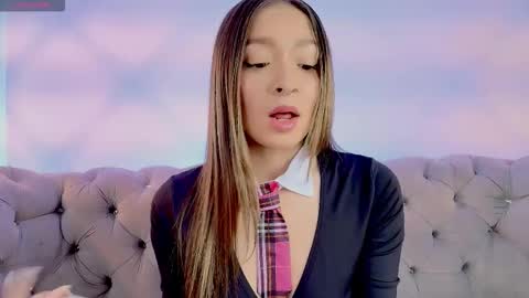 Snapshot of victoria_adams14 chatting on 09.11.25 Victoria for you online show from 09.11.25