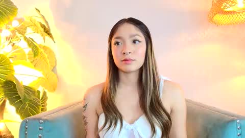 Snapshot of victoria_adams14 chatting on 10.09.25 Victoria for you online show from 10.09.25