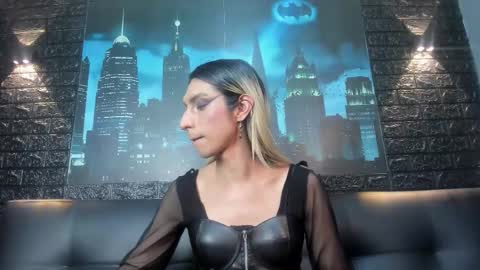 Victoria online show from 11.06.25