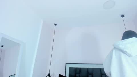 valentina online show from 11.19.25