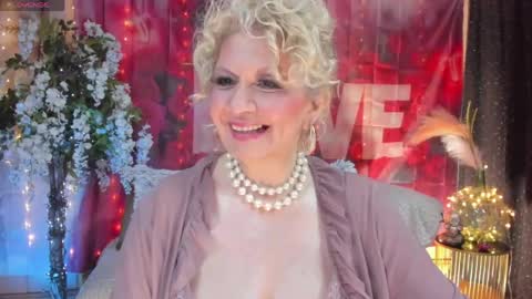 diorvictoria9 online show from 04.21.26