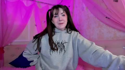 Snapshot of victoria_ecstasy chatting on 05.23.26 victoria_ecstasy online show from 05.23.26
