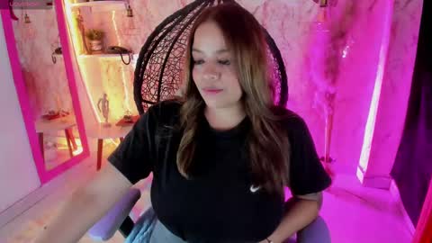 victoria_floyd1 online show from 02.22.25