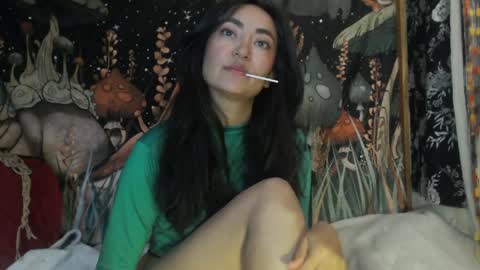 Victoria online show from 05.14.26