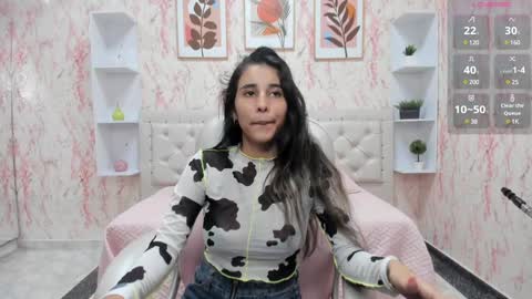 Victoria Houston  online show from 12.02.24