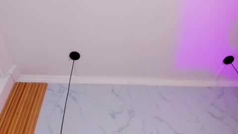 Snapshot of victoria_joliegb chatting on 02.24.25 Victoria Lozano online show from 02.24.25