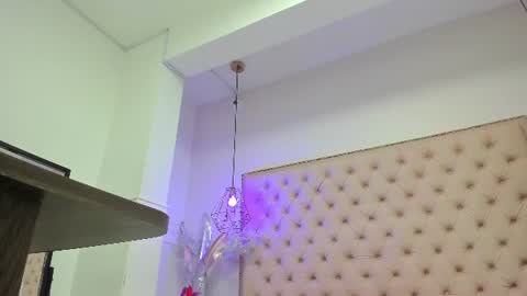 Snapshot of victoria_kitt chatting on 06.16.26 victoria_kitt online show from 06.16.26