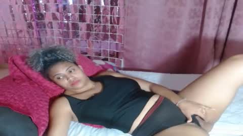 VICKY online show from 02.20.25