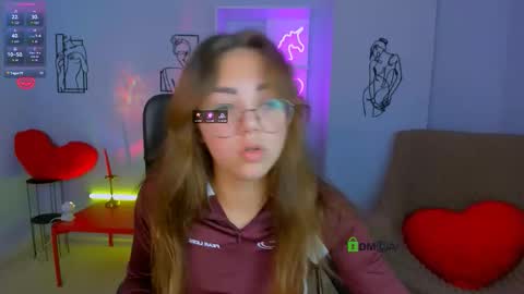 Victoria online show from 10.16.25