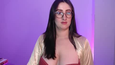 Victoria online show from 12.03.24