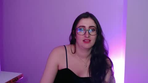 Victoria online show from 01.21.25