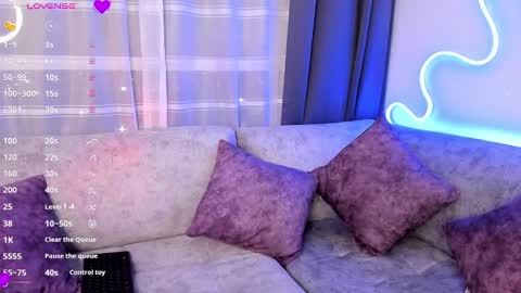 Victoria online show from 01.12.25