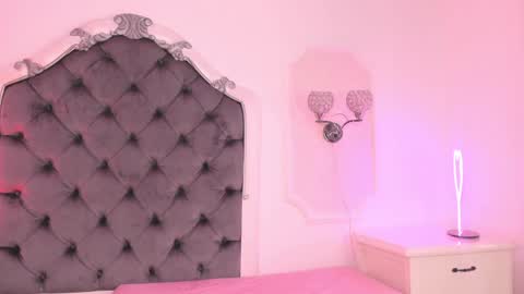 victoria_watsson online show from 01.30.25