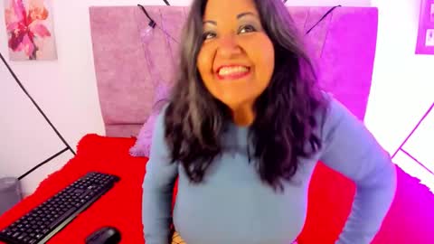 victoriaa_anderson_ online show from 02.23.26