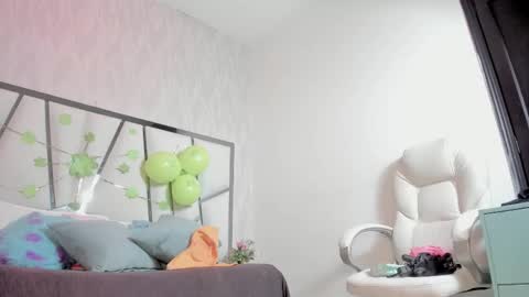 Victoria Sofia online show from 03.14.26