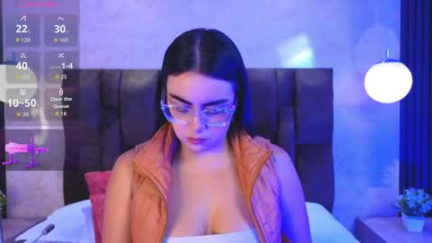 Victoria Andrade online show from 04.20.26