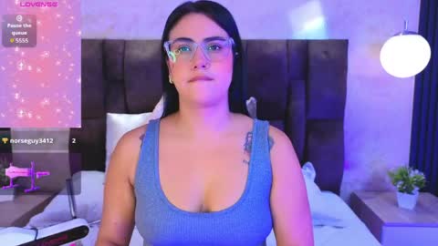 Victoria Andrade online show from 05.15.26
