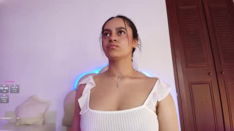 Victoria online show from 02.17.25