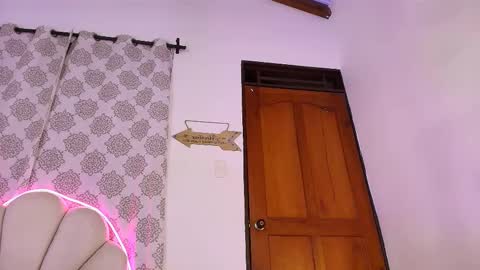 Victoria online show from 03.11.25