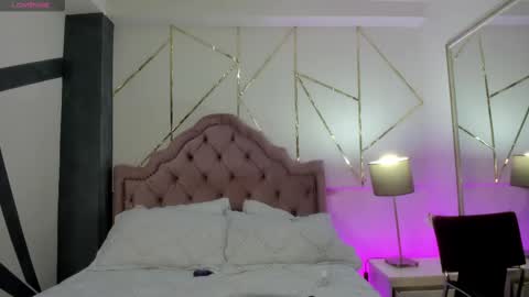 Victoria online show from 02.27.25