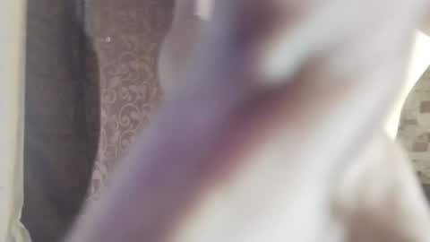 Victoria Cox online show from 01.08.25