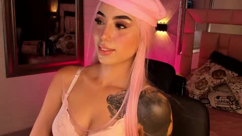 VICTORIA online show from 01.30.25