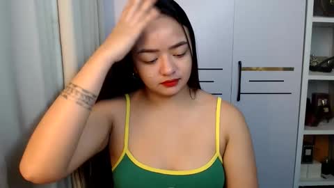 Victoria Harper online show from 04.22.26