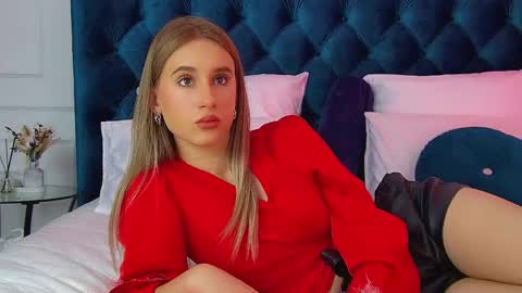 Victoria online show from 11.08.25