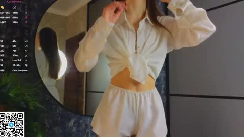 victoriahouston online show from 04.12.26