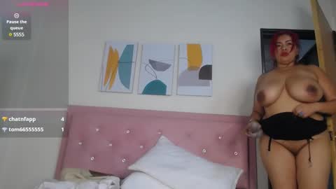 victoriamil1 online show from 02.04.25