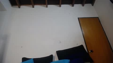 victoriamil1 online show from 09.09.25