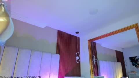 Maria Victoria online show from 11.08.25