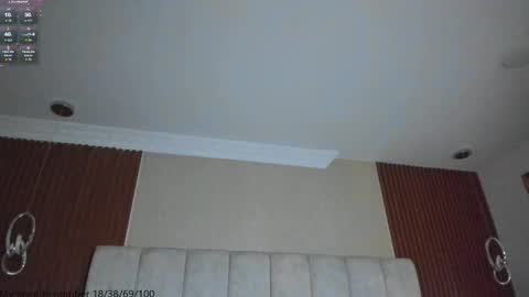 Maria Victoria online show from 11.22.25