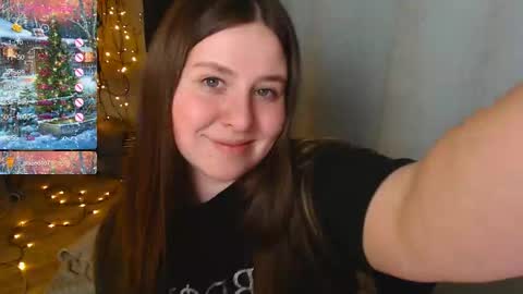 Snapshot of victoriassecrets_ chatting on 01.10.26 victoriassecrets_ online show from 01.10.26