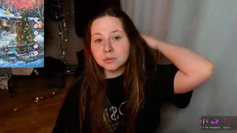 Snapshot of victoriassecrets_ chatting on 01.12.26 victoriassecrets_ online show from 01.12.26