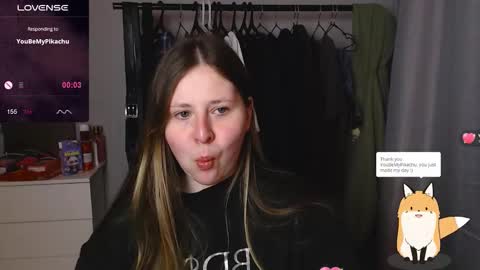 Snapshot of victoriassecrets_ chatting on 02.05.26 victoriassecrets_ online show from 02.05.26