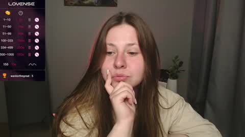 Snapshot of victoriassecrets_ chatting on 06.19.26 victoriassecrets_ online show from 06.19.26