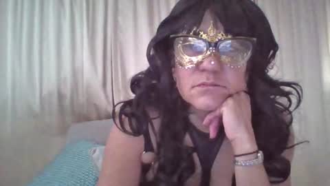 victoriasuave online show from 06.18.26